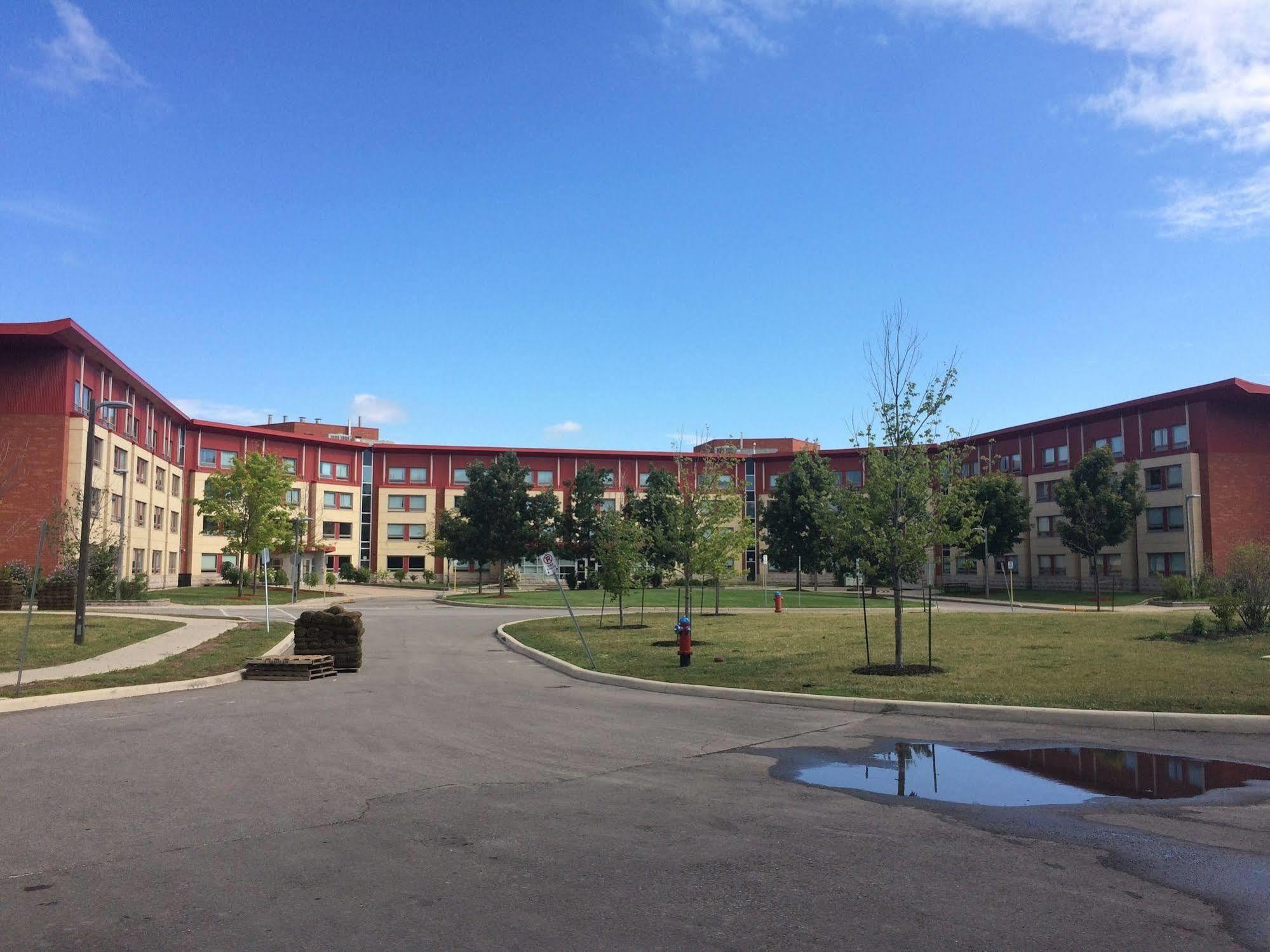 Residence & Conference Centre - Oakville Dış mekan fotoğraf